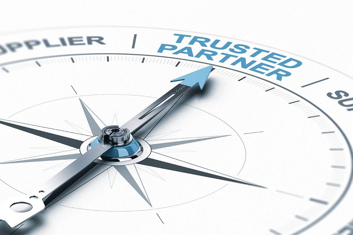 Kompass der auf Trusted Partner zeigt
